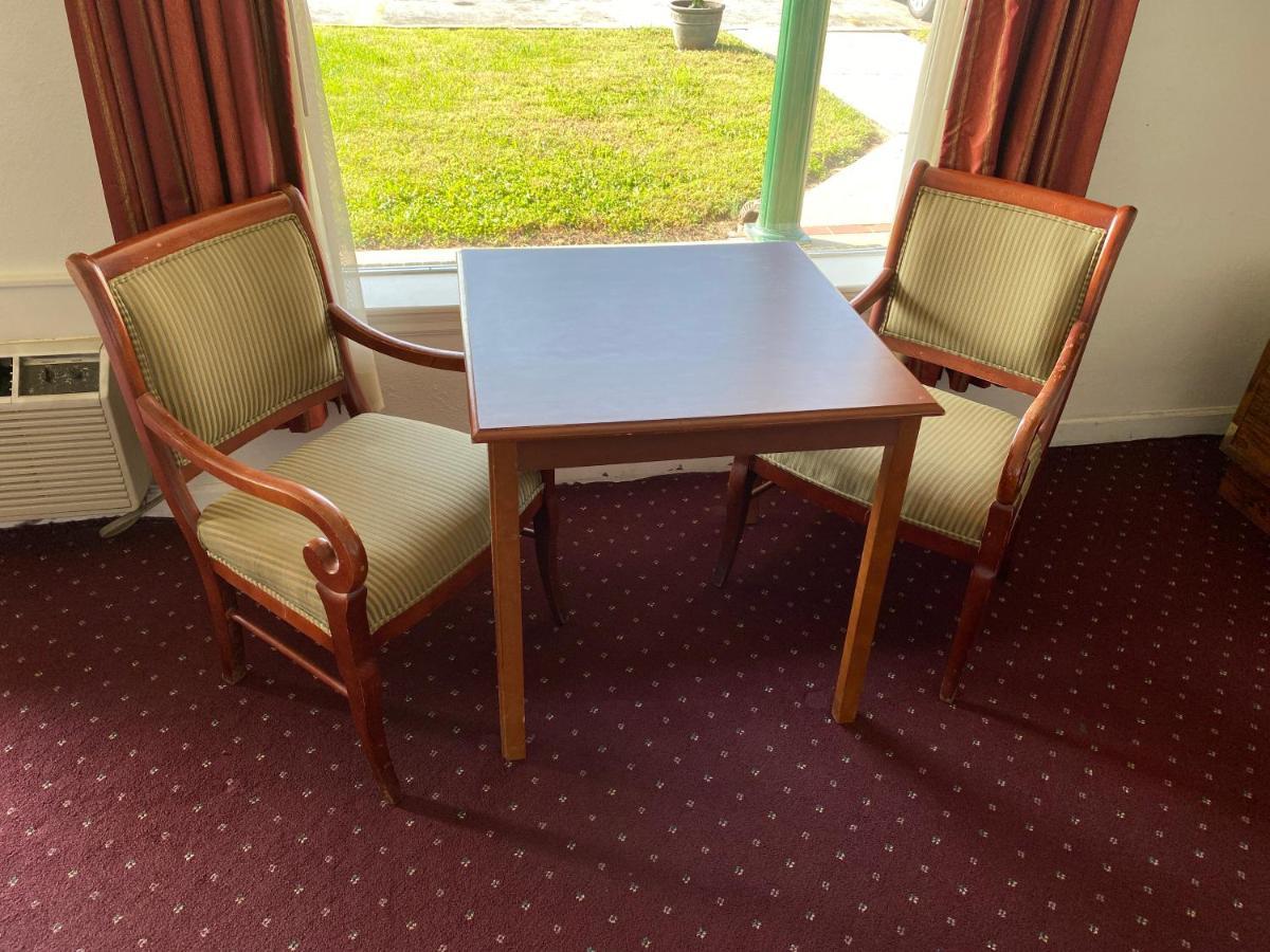 Royal Inn Albany Buitenkant foto